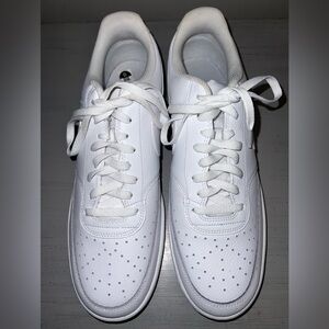 MEN'S NIKE COURT VISION LOW SNEAKERS